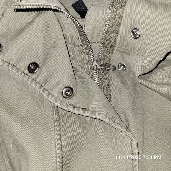 Divided H&M NYC Army Green Jacket Full Zip Snap Closure Drawstring Waist Sz 4 - Picture 3 of 7